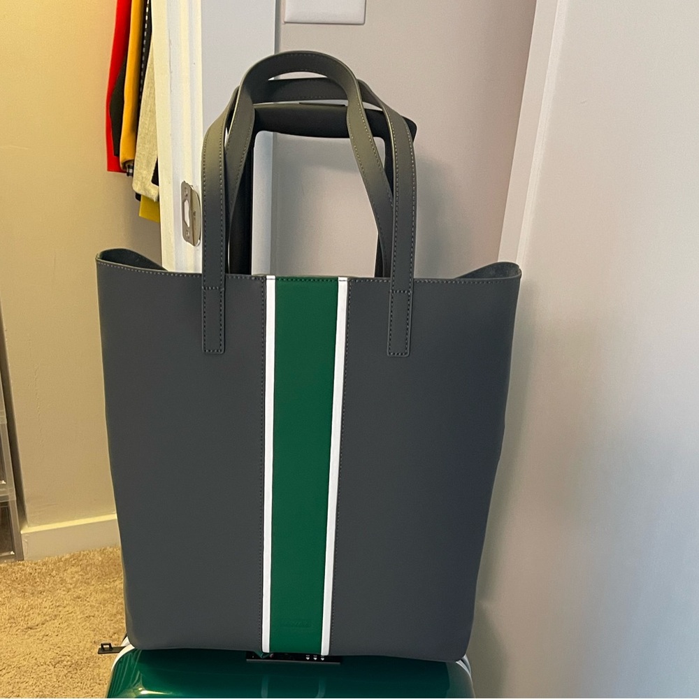 Kelly green and gray AWAY travel tote